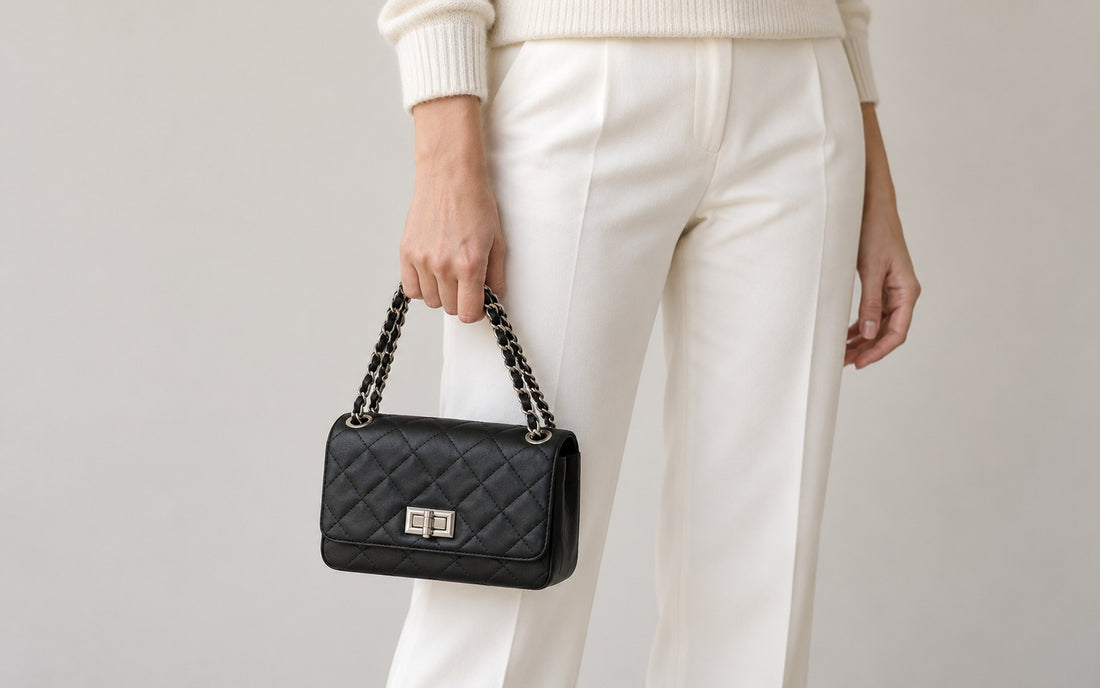 Misariva Cremona Mini: 20 × 12 × 6 cm and the objects it accommodates