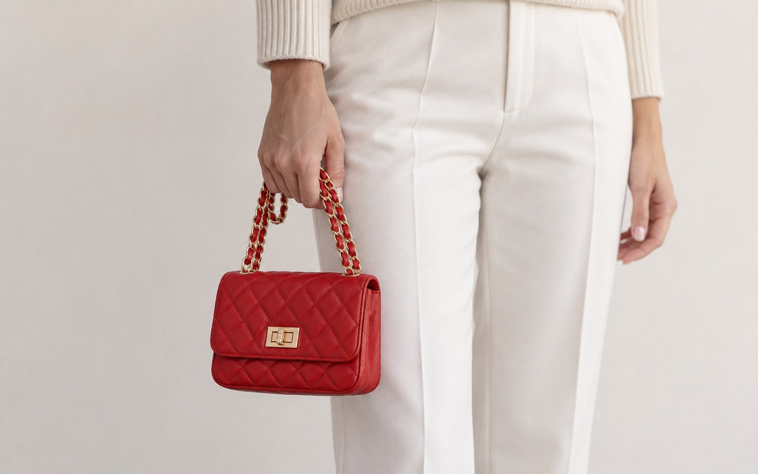 Misariva Cremona Mini: 20 × 12 × 6 cm and the objects it accommodates